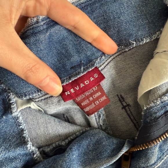 y2k Nevada distressed denim mini skirt - Picture 8 of 9